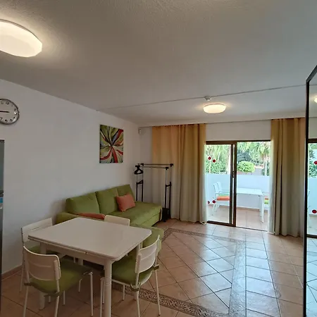 Apartment Pk Americas