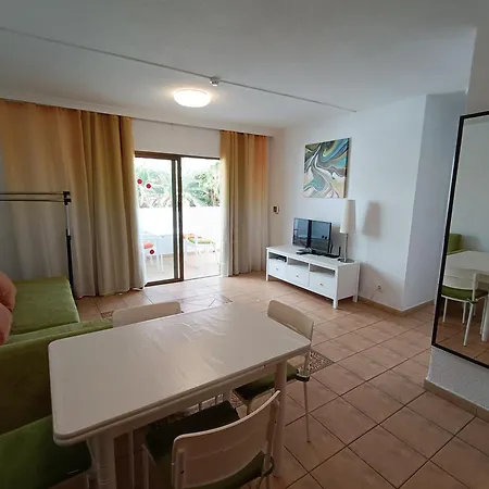 Apartment Pk Americas *